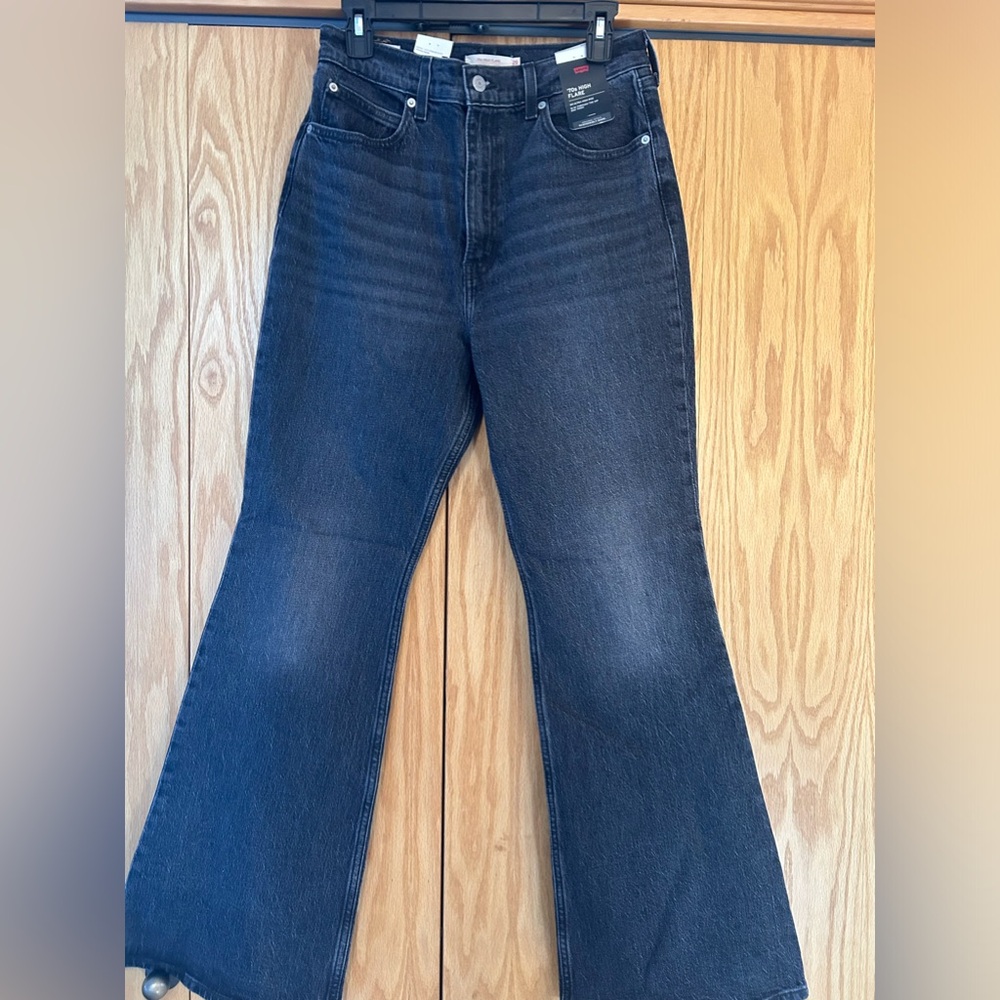 Levi’s 70s High Flare